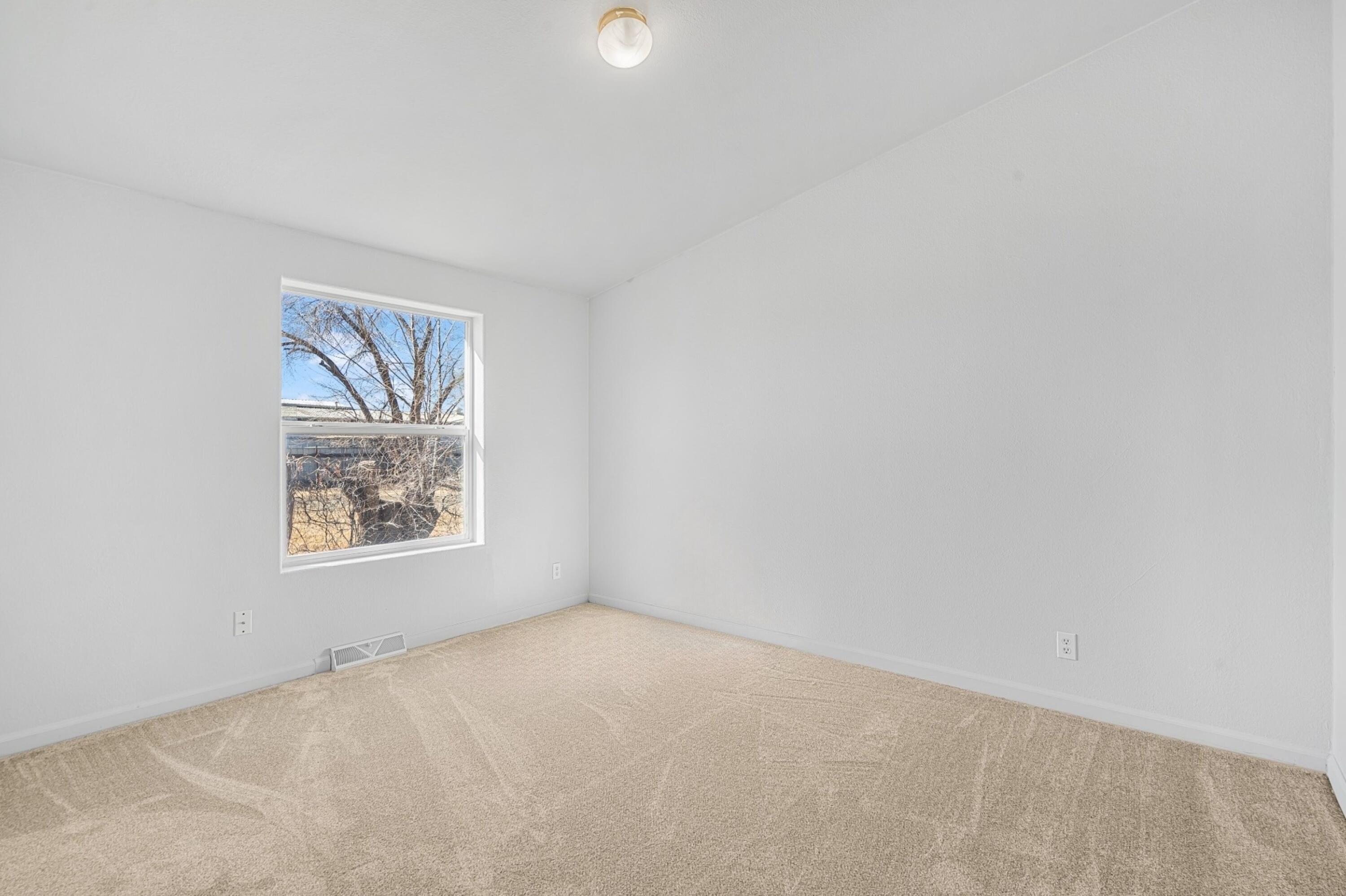 8958 4th Street, Los Ranchos, New Mexico image 34