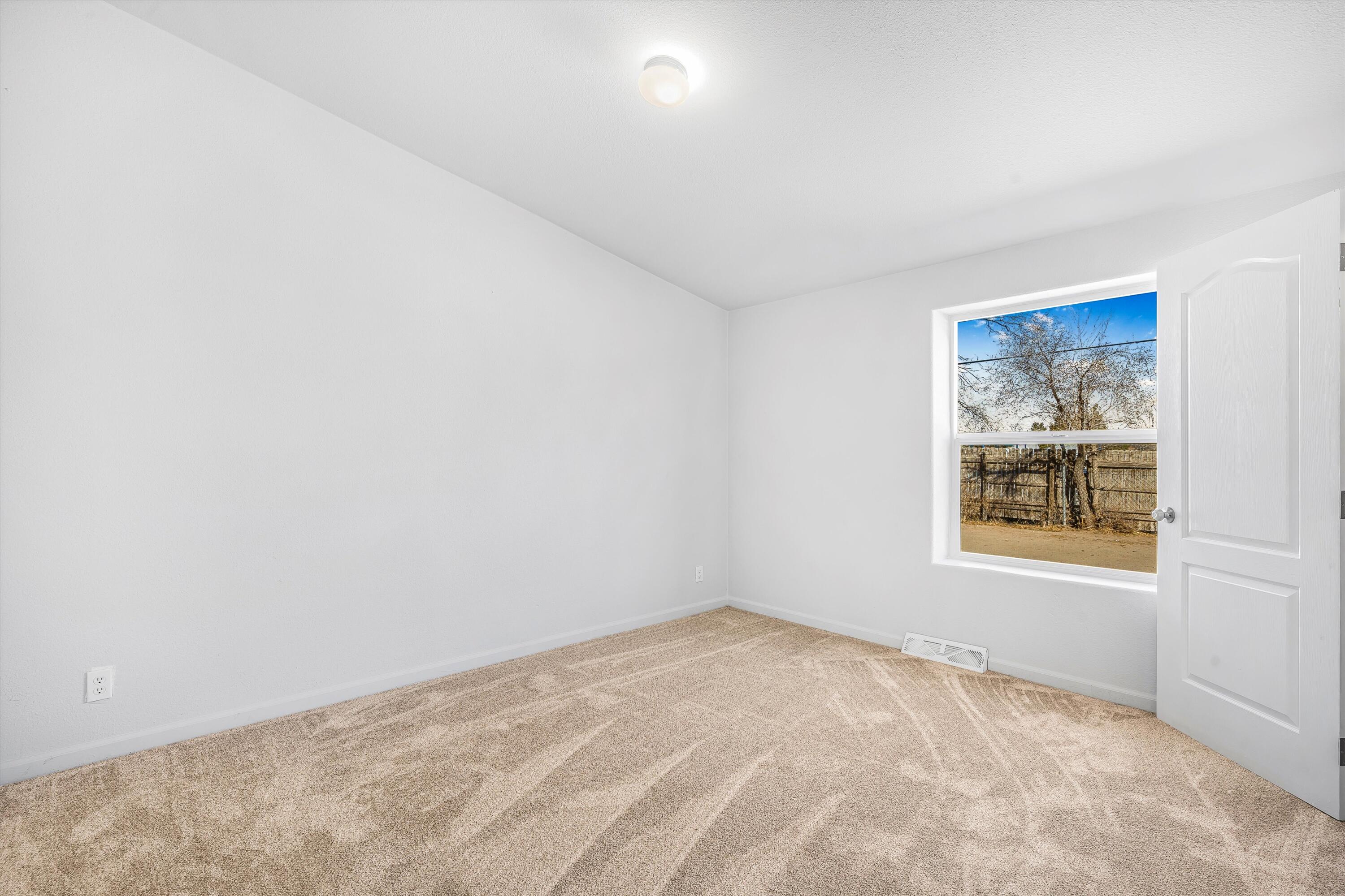 8958 4th Street, Los Ranchos, New Mexico image 30