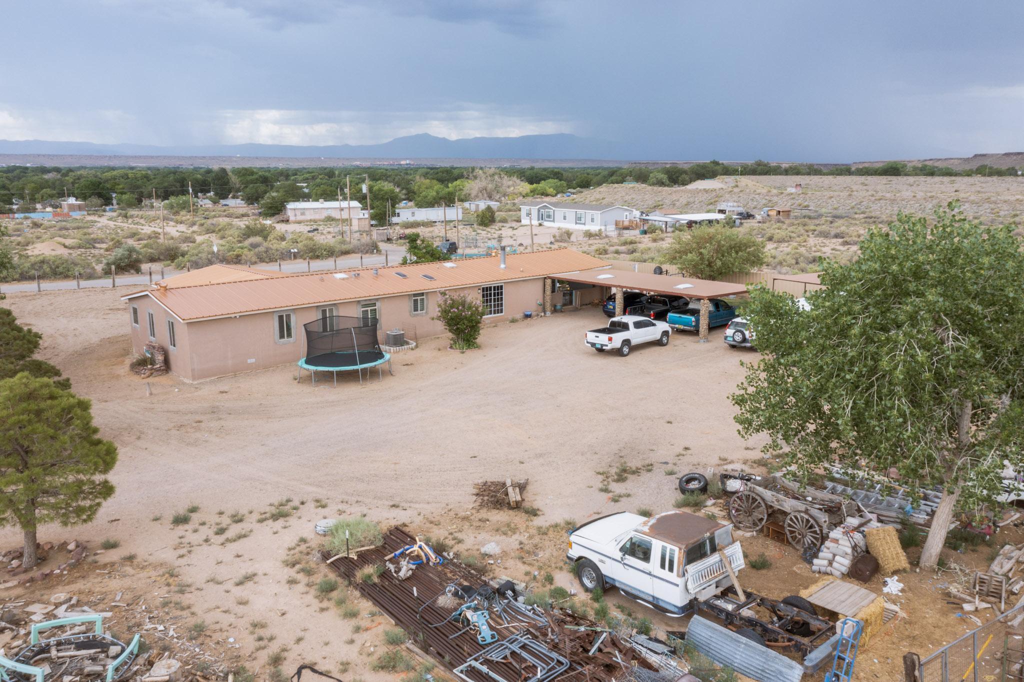 7051 Ray Lane, Albuquerque, New Mexico image 10