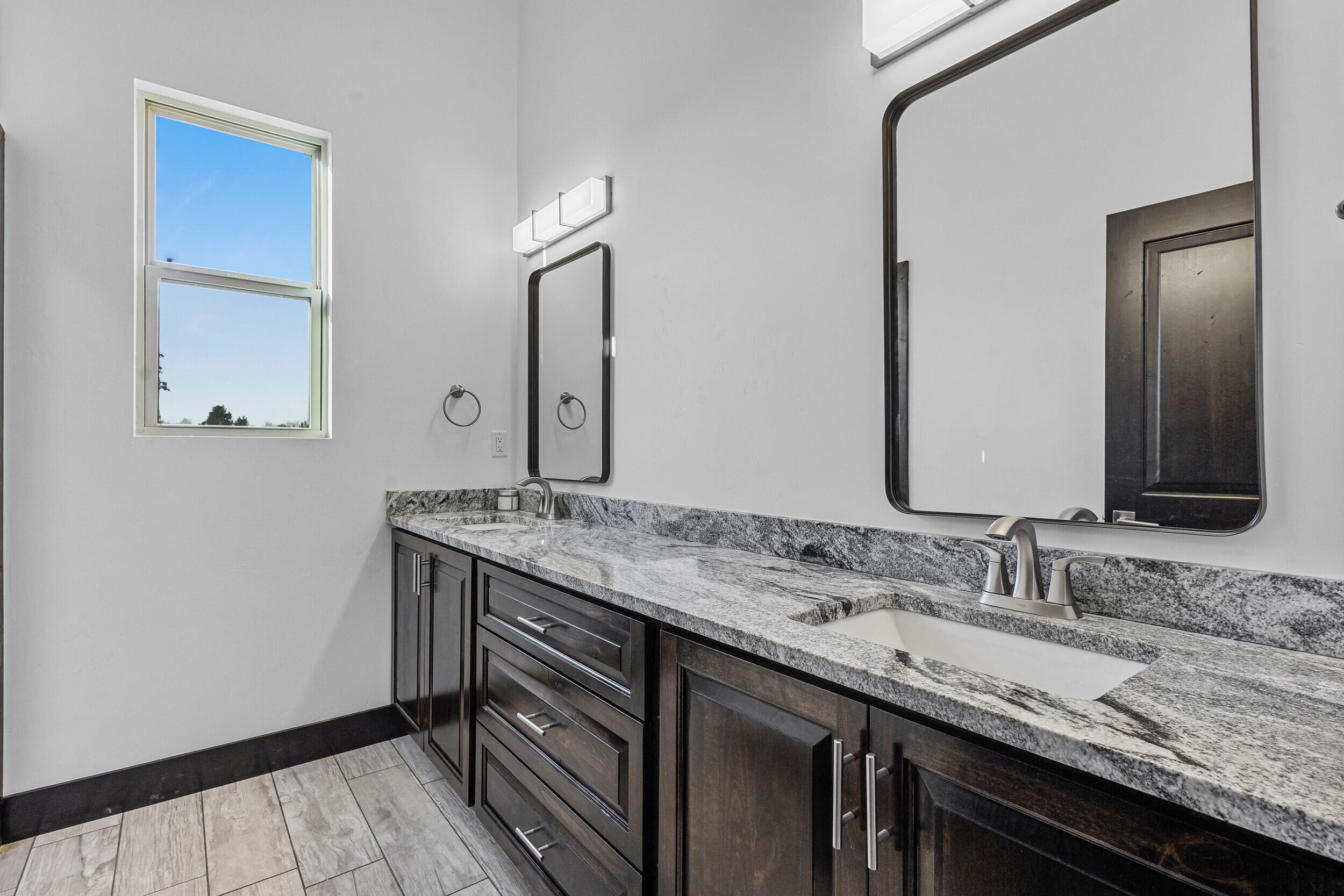 11 Del Cerro Court, Los Lunas, New Mexico image 24