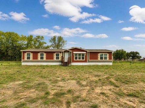 Photo of 8 Camino Privado, Los Lunas, NM 87031 (MLS # 1112338)