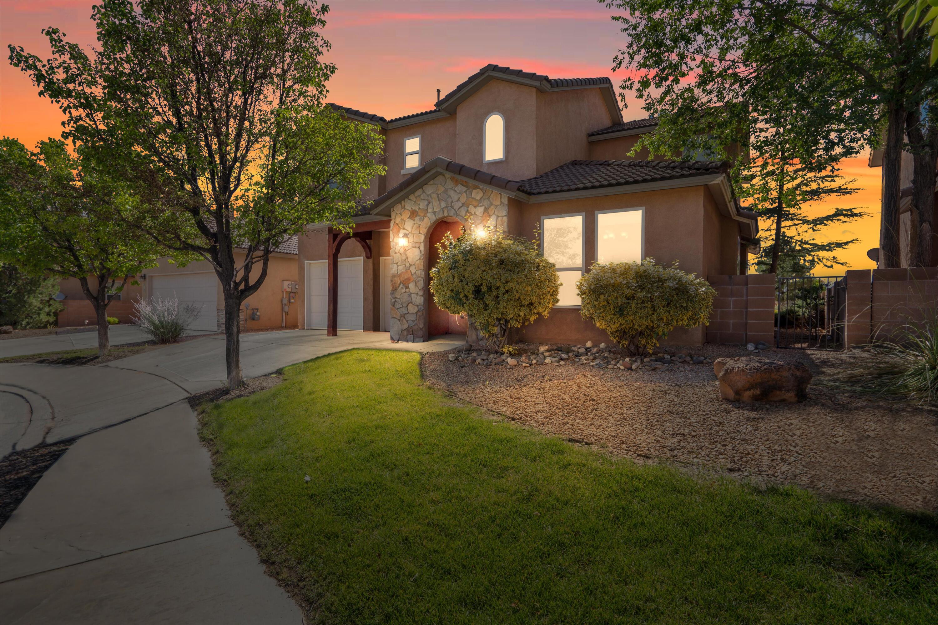 824 VISTA PATRON Drive