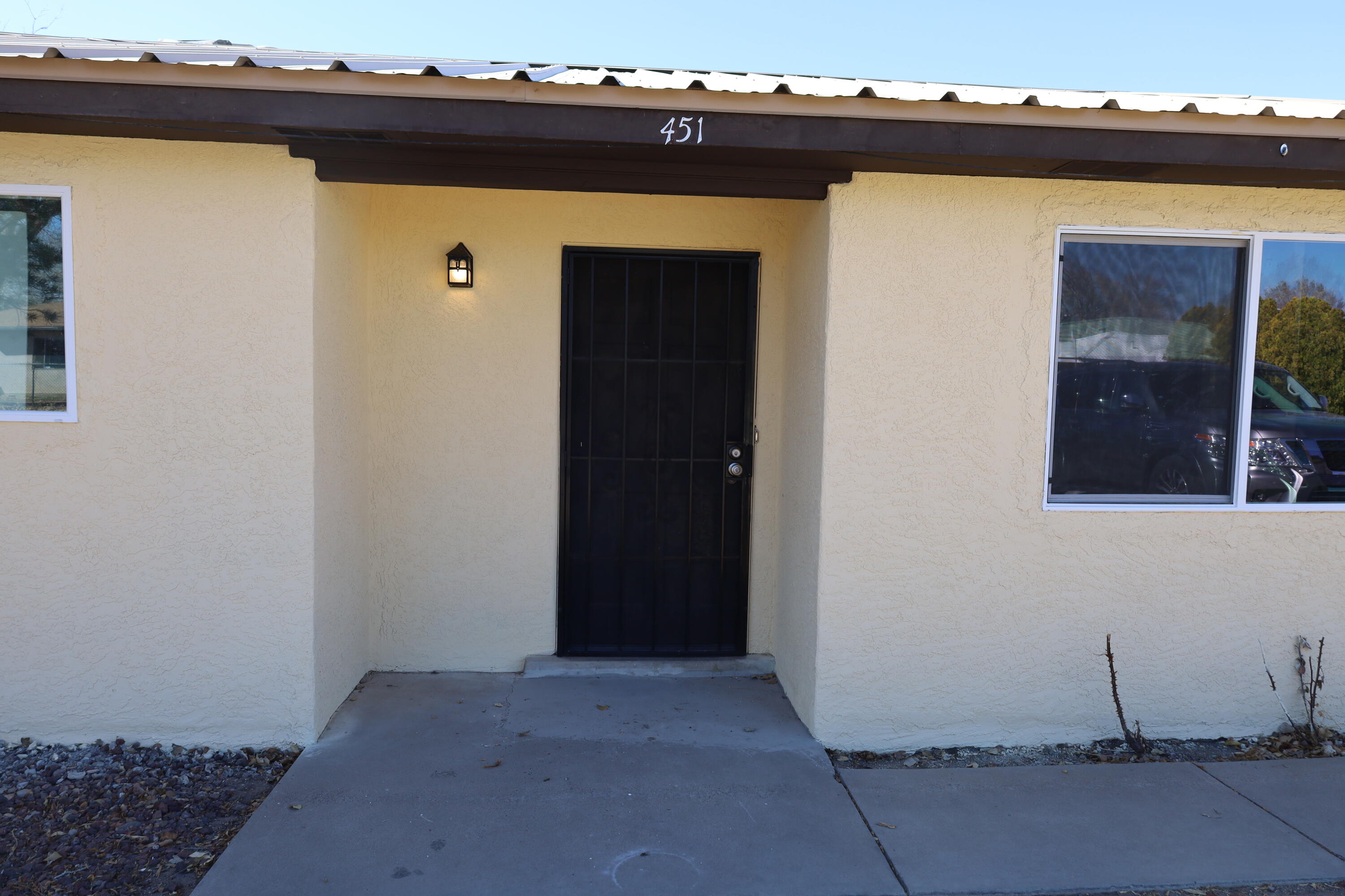 451 Vista Drive, Los Lunas, New Mexico image 3