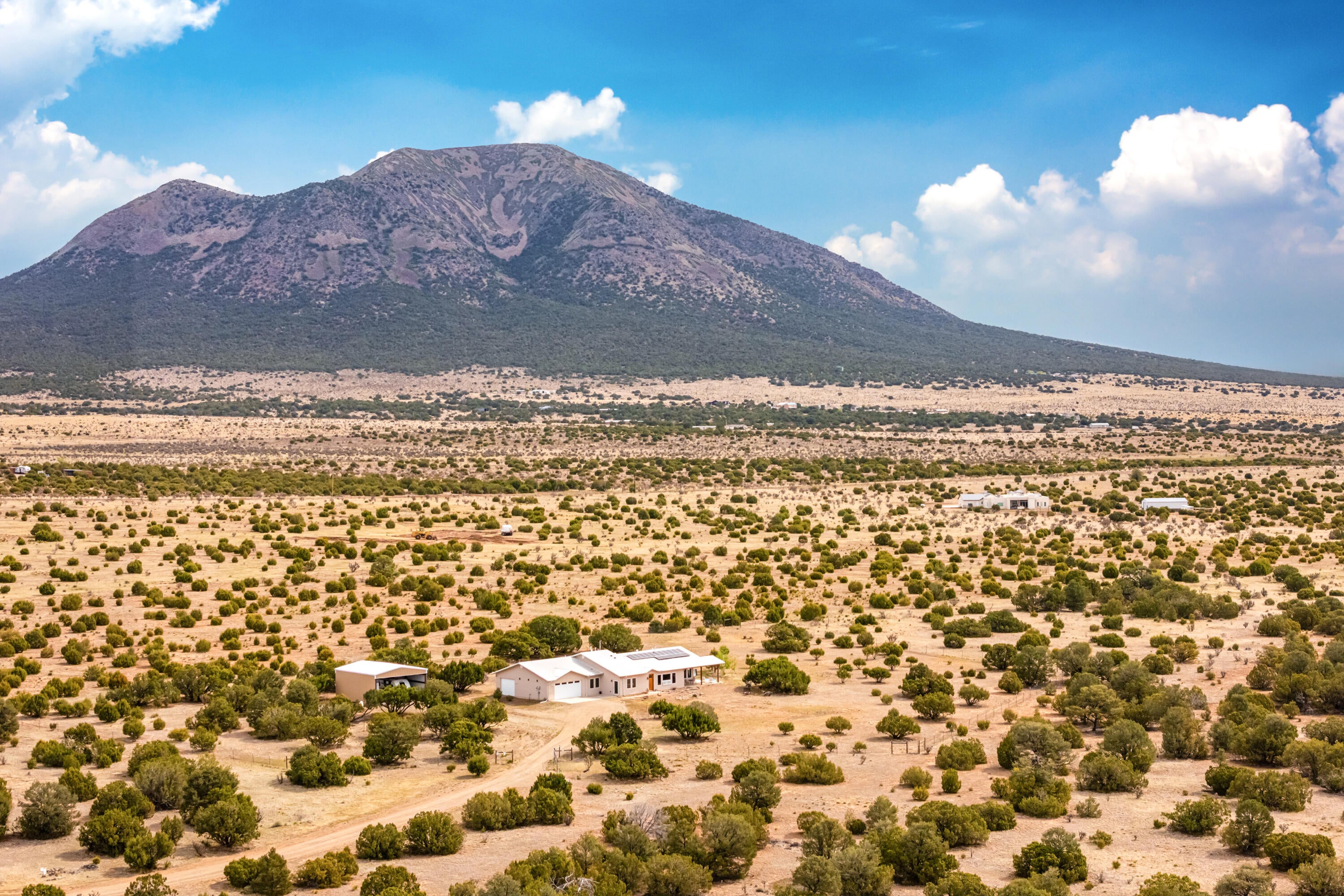 1322 Mountain Valley Road