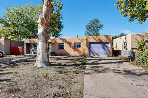 829 Jefferson Street NE Albuquerque NM 87110