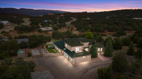 13 Heights Court, Sandia Park, NM 87047 - #: 1065652