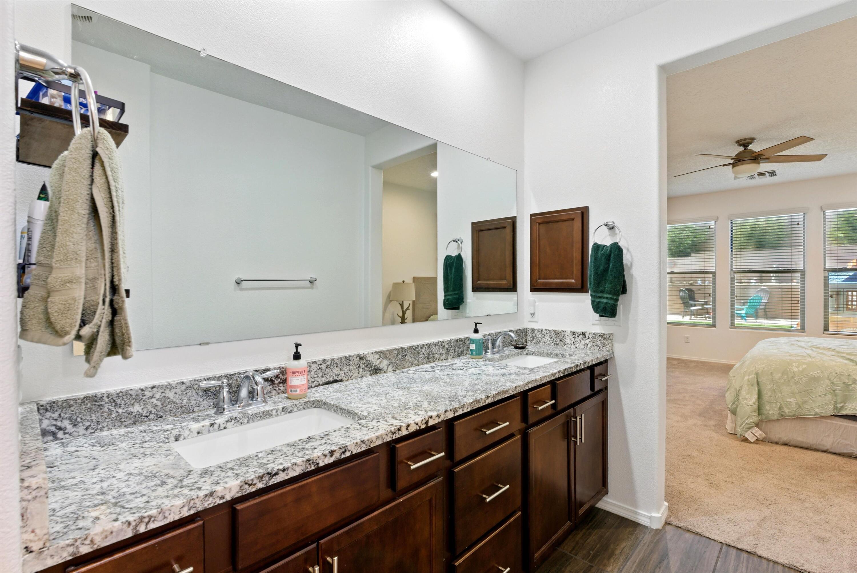 6215 Bryce Canyon Lane, Rio Rancho, New Mexico image 28