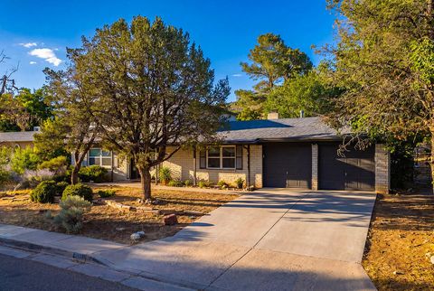 Homes For Rent - 3008 Matador Drive<br/> Albuquerque, NM 87111