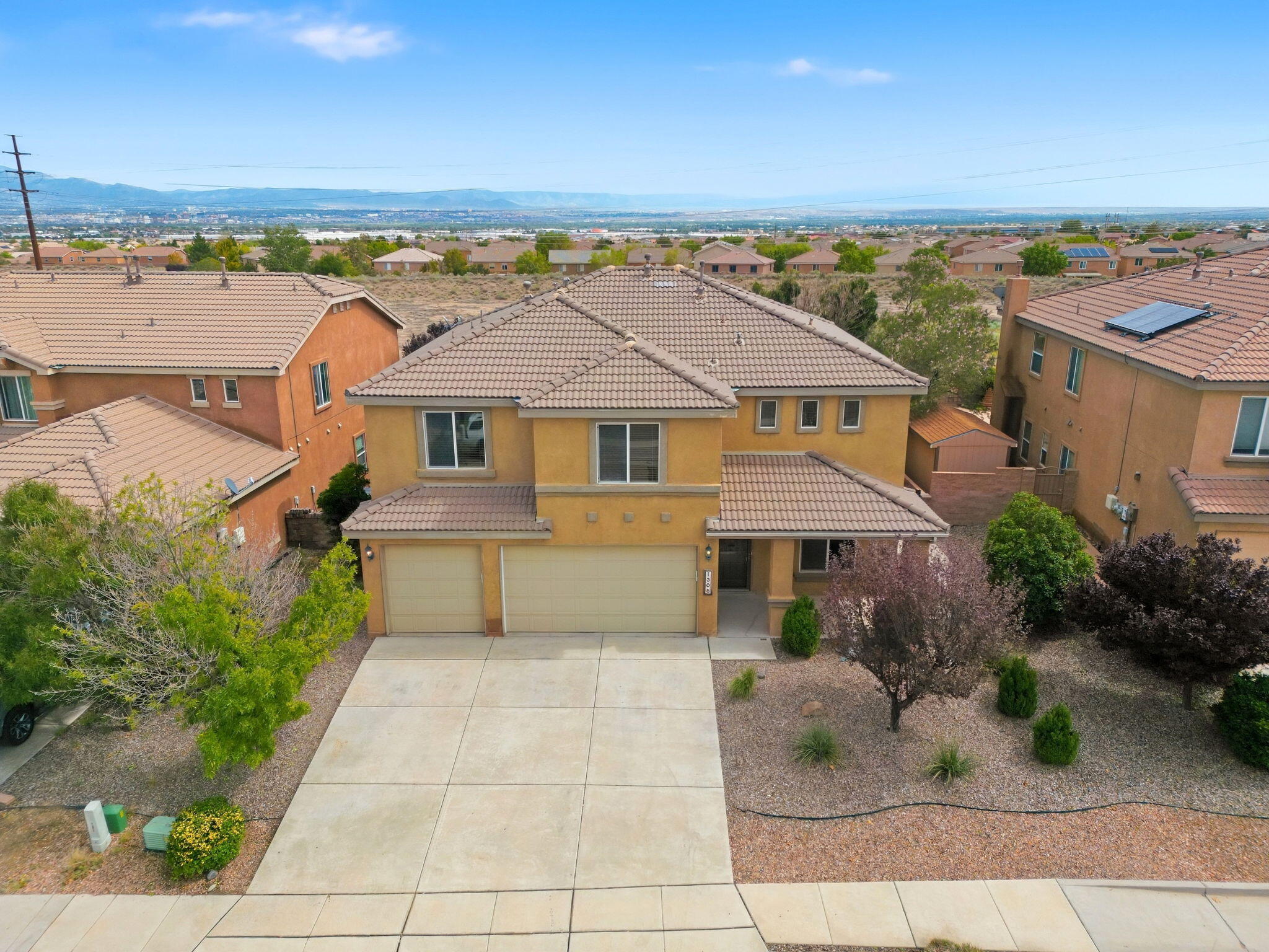 1308 Summer Breeze Drive NW