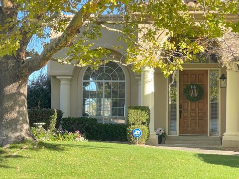 Photo of 11035 Bridgepointe Court NE, Albuquerque, NM 87111 (MLS # 1103119)