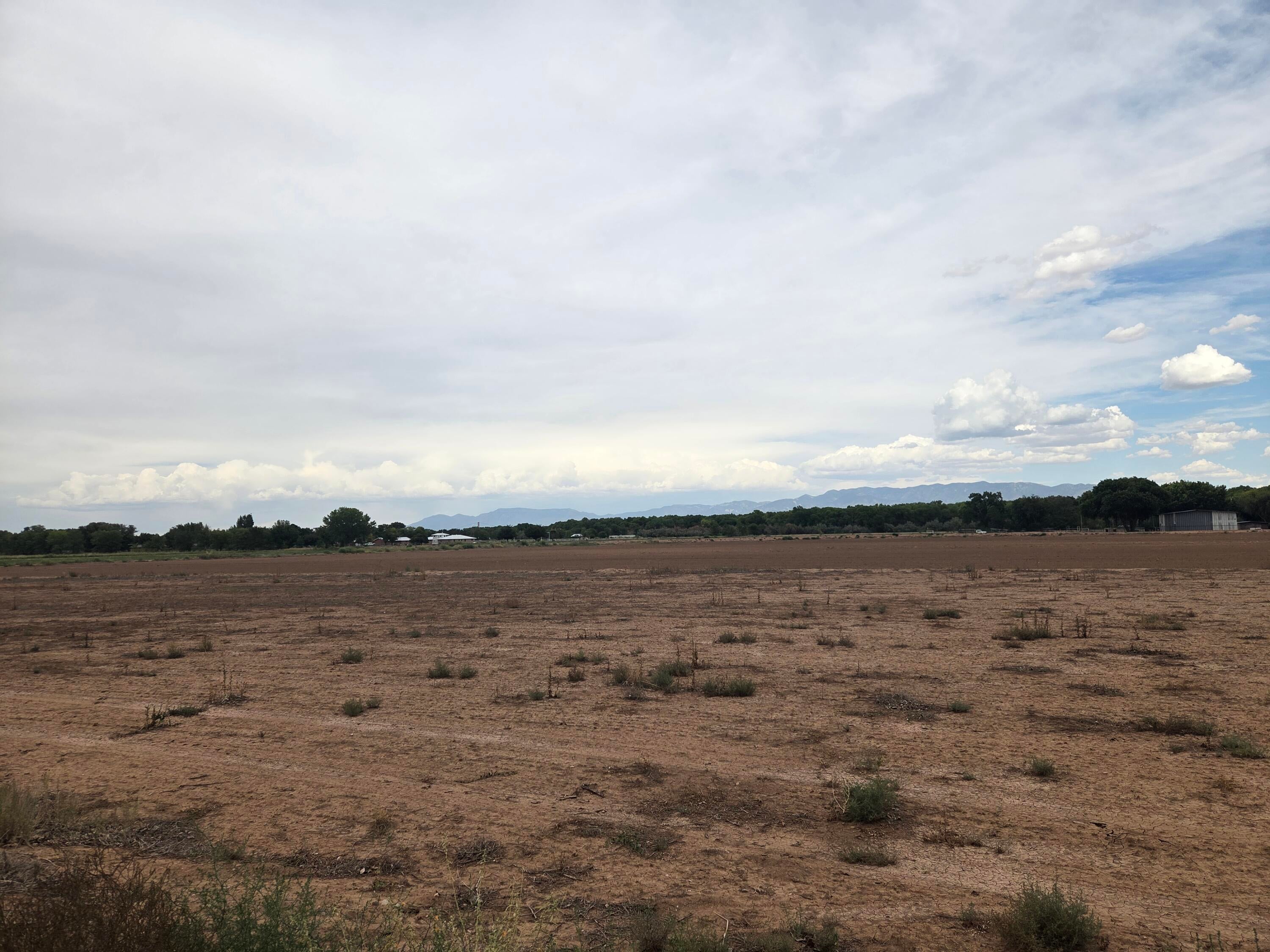 VL LAND OF ATALIO CHAVEZ Tract: A E-5-18