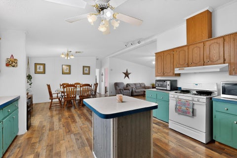 Mobile Home For Sale - 28 Community Road<br/> Socorro County, Polvadera, NM 87828