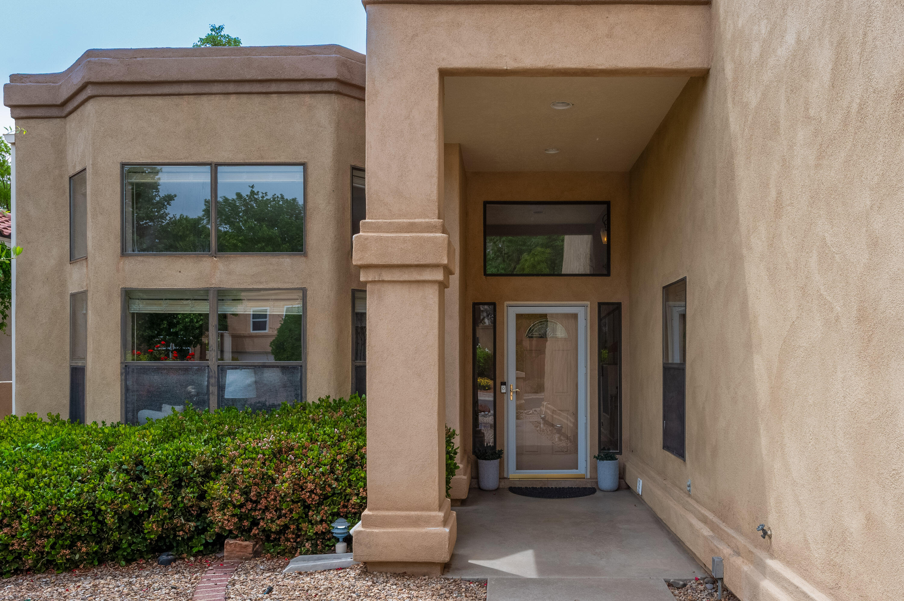 5327 Avenida Cuesta, Albuquerque, New Mexico image 2