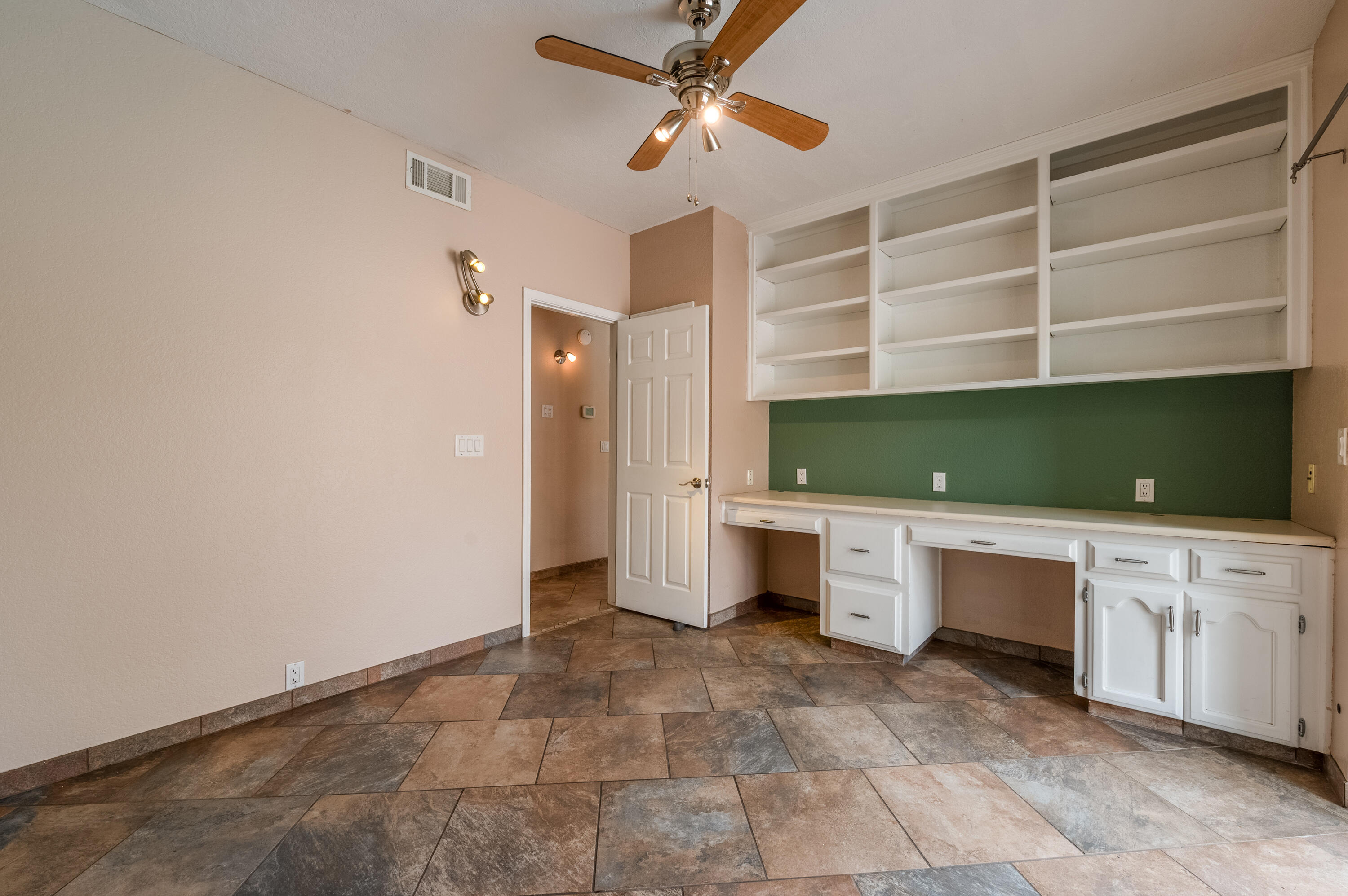 5327 Avenida Cuesta, Albuquerque, New Mexico image 17