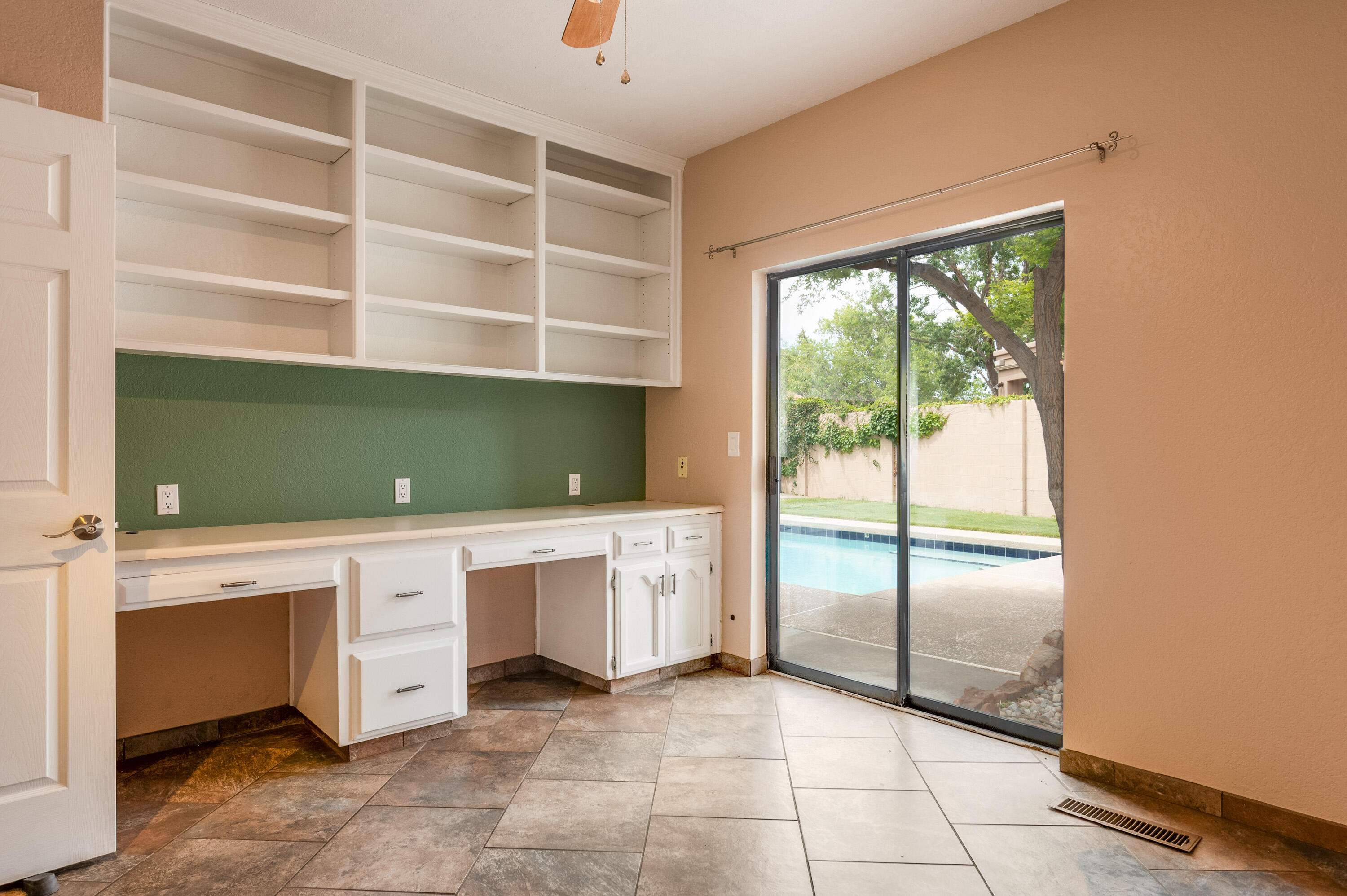 5327 Avenida Cuesta, Albuquerque, New Mexico image 16