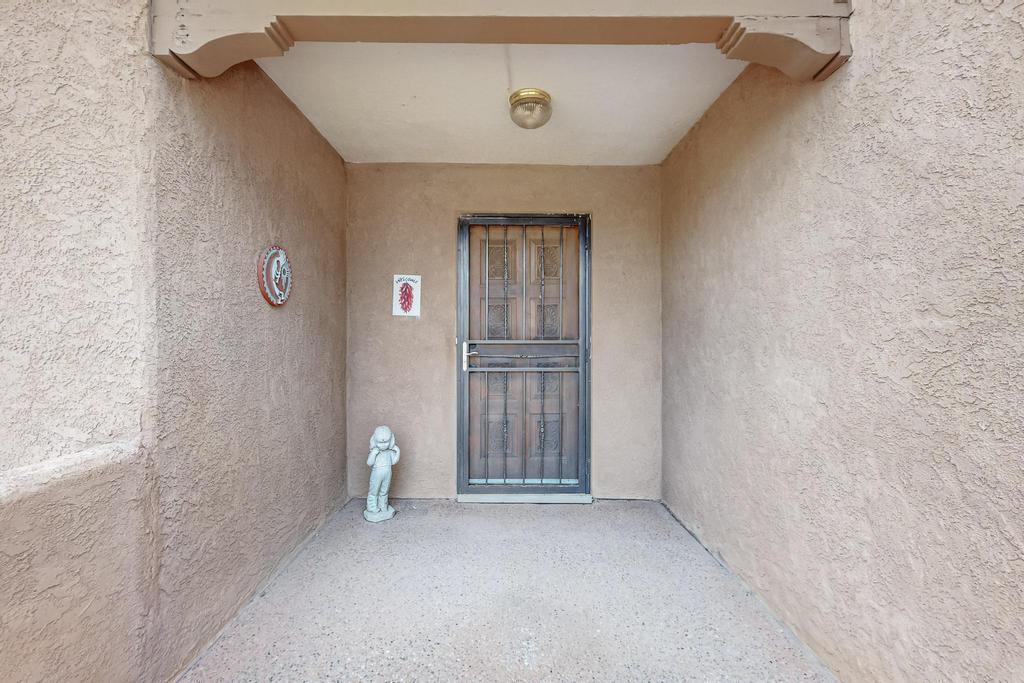 5912 Jones Place, Albuquerque, New Mexico image 3