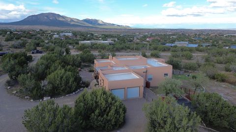 Photo of 8 Quarter Moon Hill Road, Edgewood, NM 87015 (MLS # 1093501)