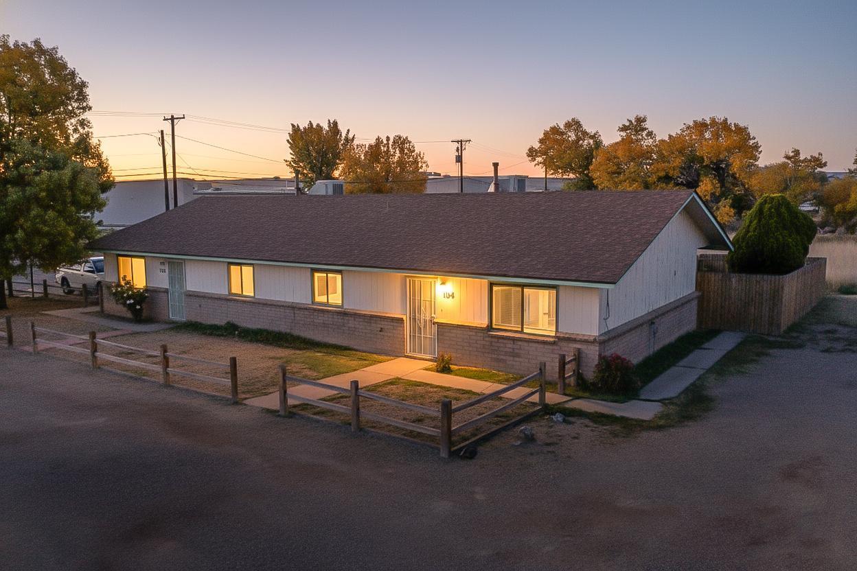Photo 1 of 54 — 102-104 Nathan Court, Los Lunas, NM 87031
