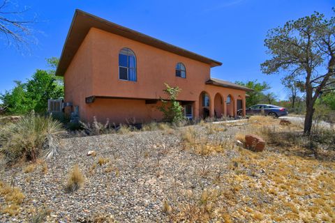 Photo of 300 Horner Street, Rio Communities, NM 87002 (MLS # 1102591)