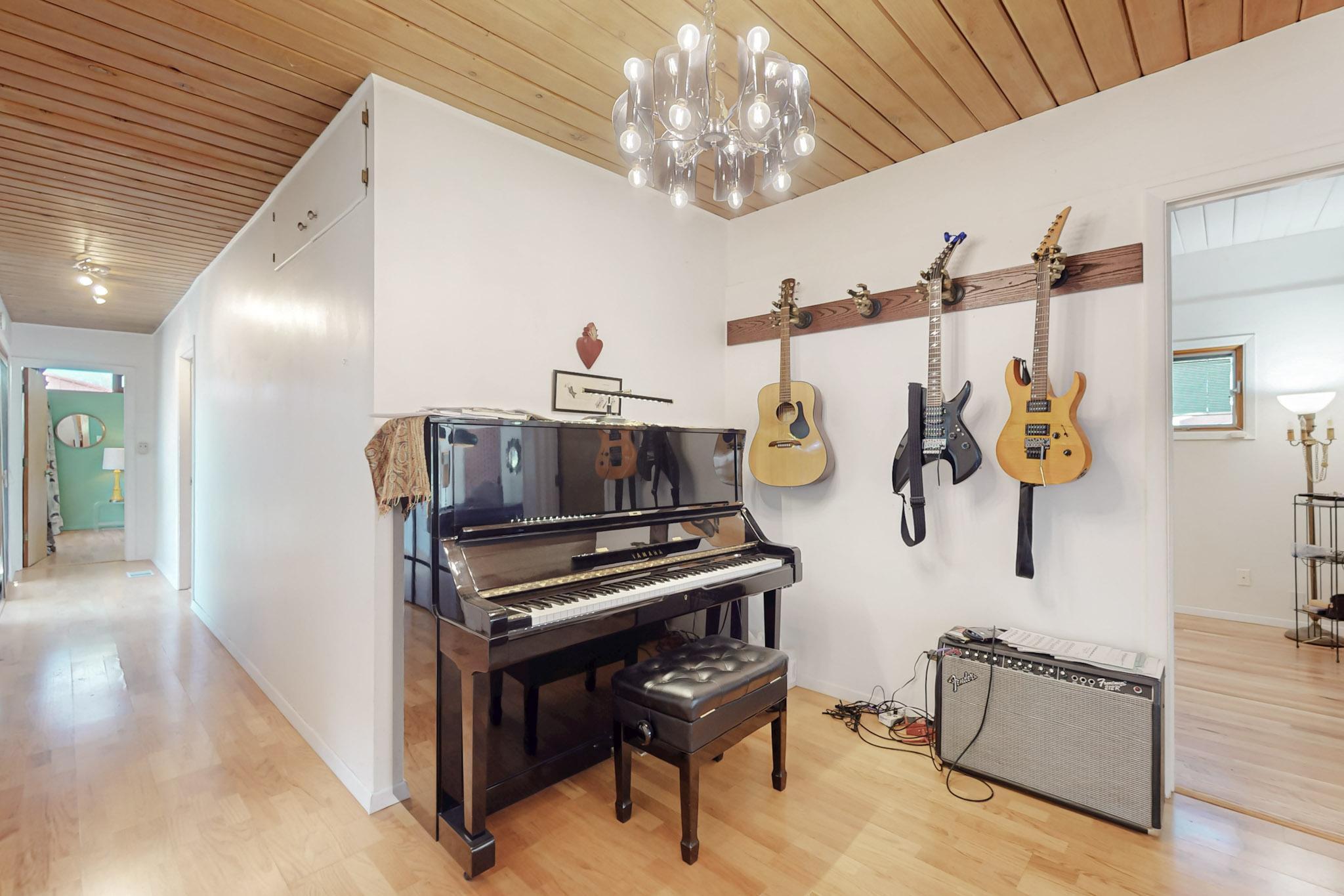 801 Richmond Drive, Albuquerque, New Mexico image 18