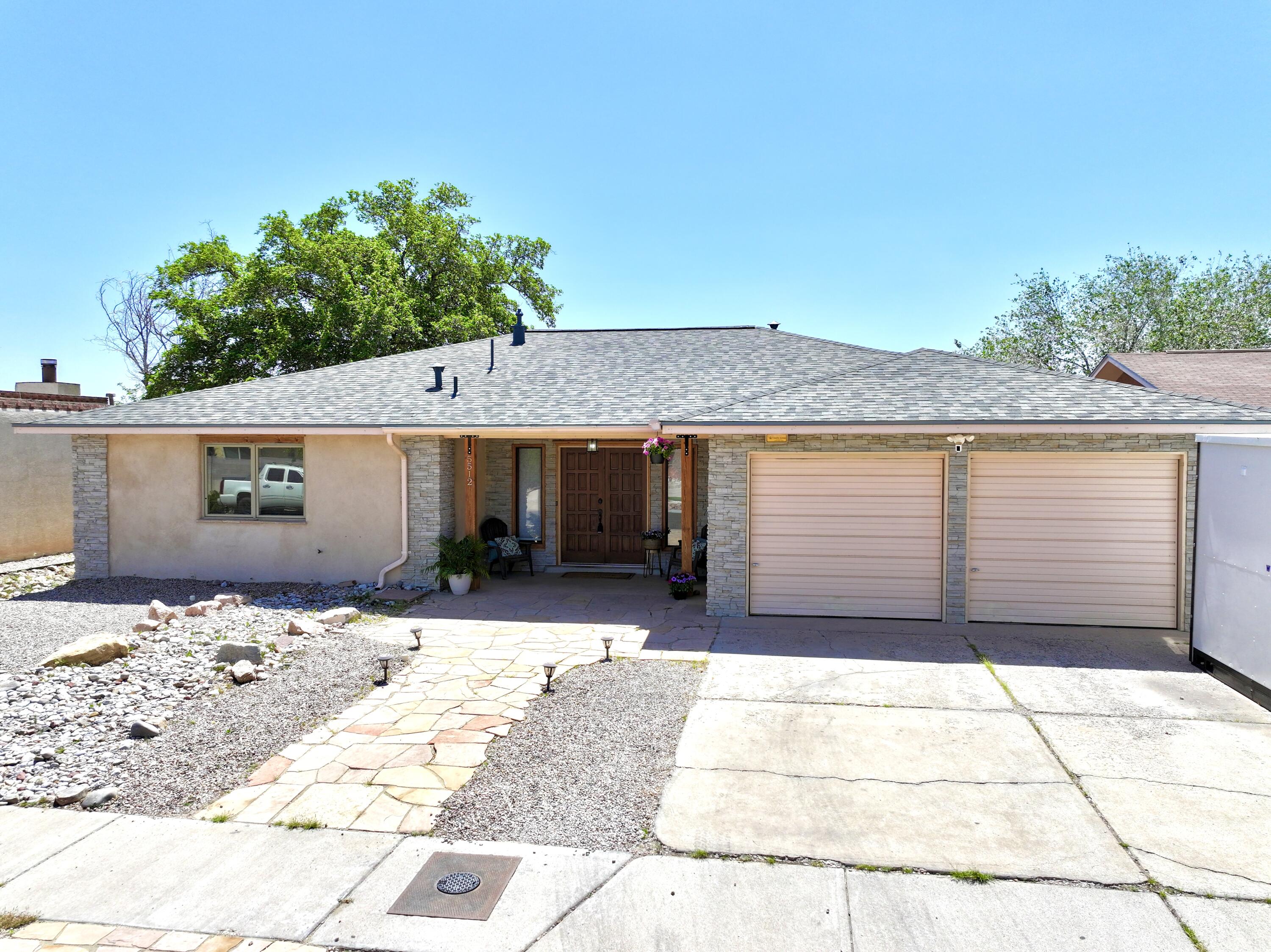 5512 Duerksen Road NW