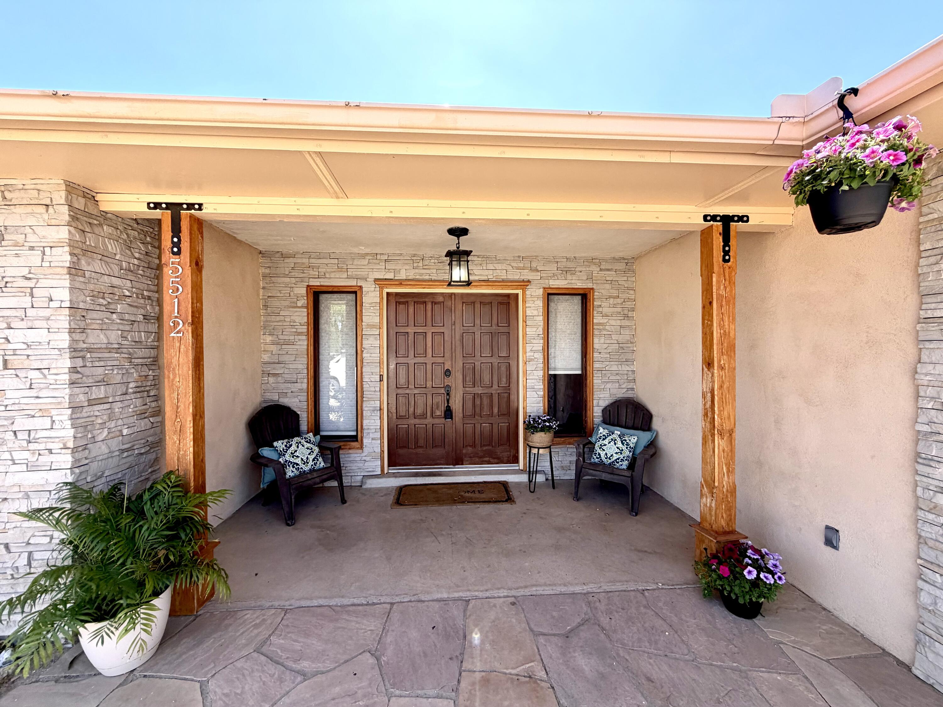 5512 Duerksen Road NW