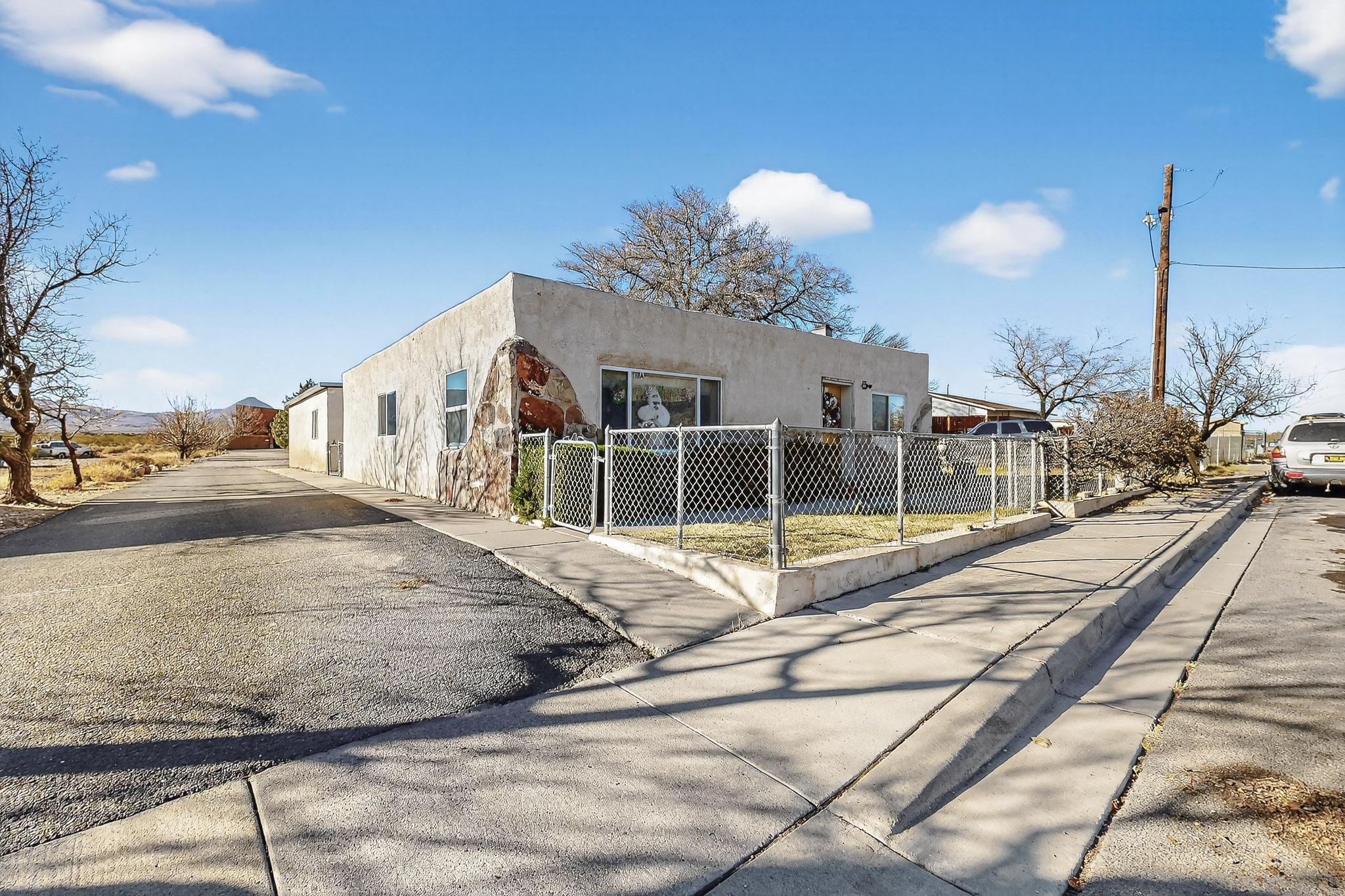 1711 A-D El Camino Real Street