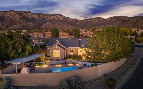 Photo of 6505 Alpine Trail Street NE, Albuquerque, NM 87111 (MLS # 1093814)