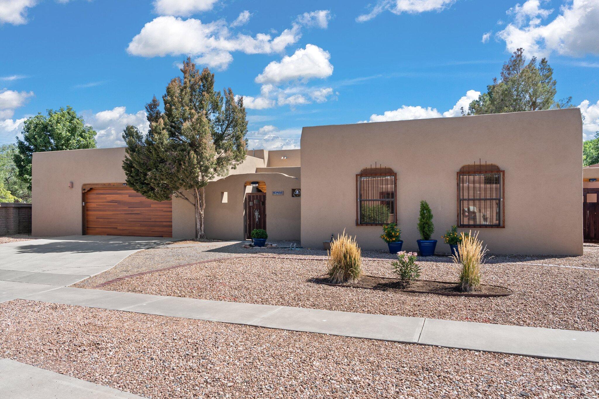 2400 Kestrel Court, Albuquerque, New Mexico image 4