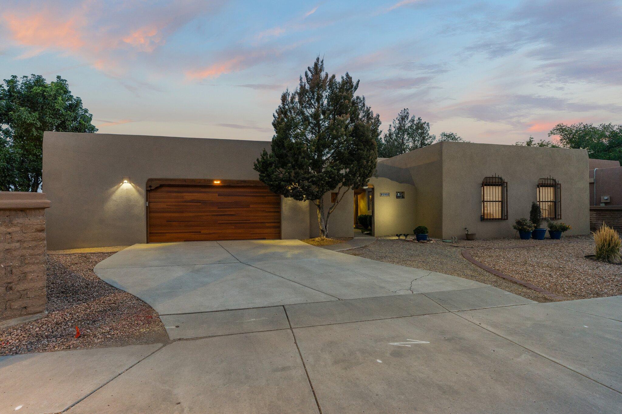 2400 Kestrel Court, Albuquerque, New Mexico image 1