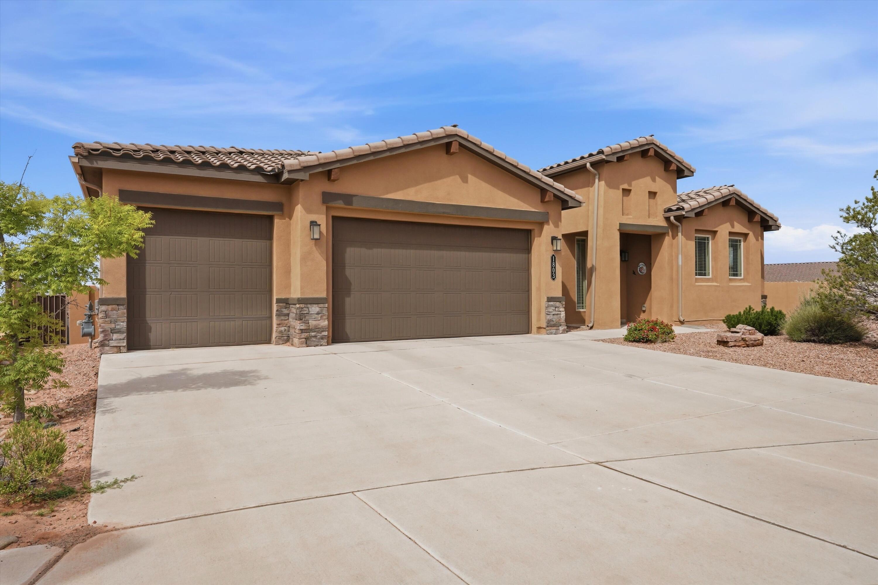 1803 Truchas Peak Trail NE