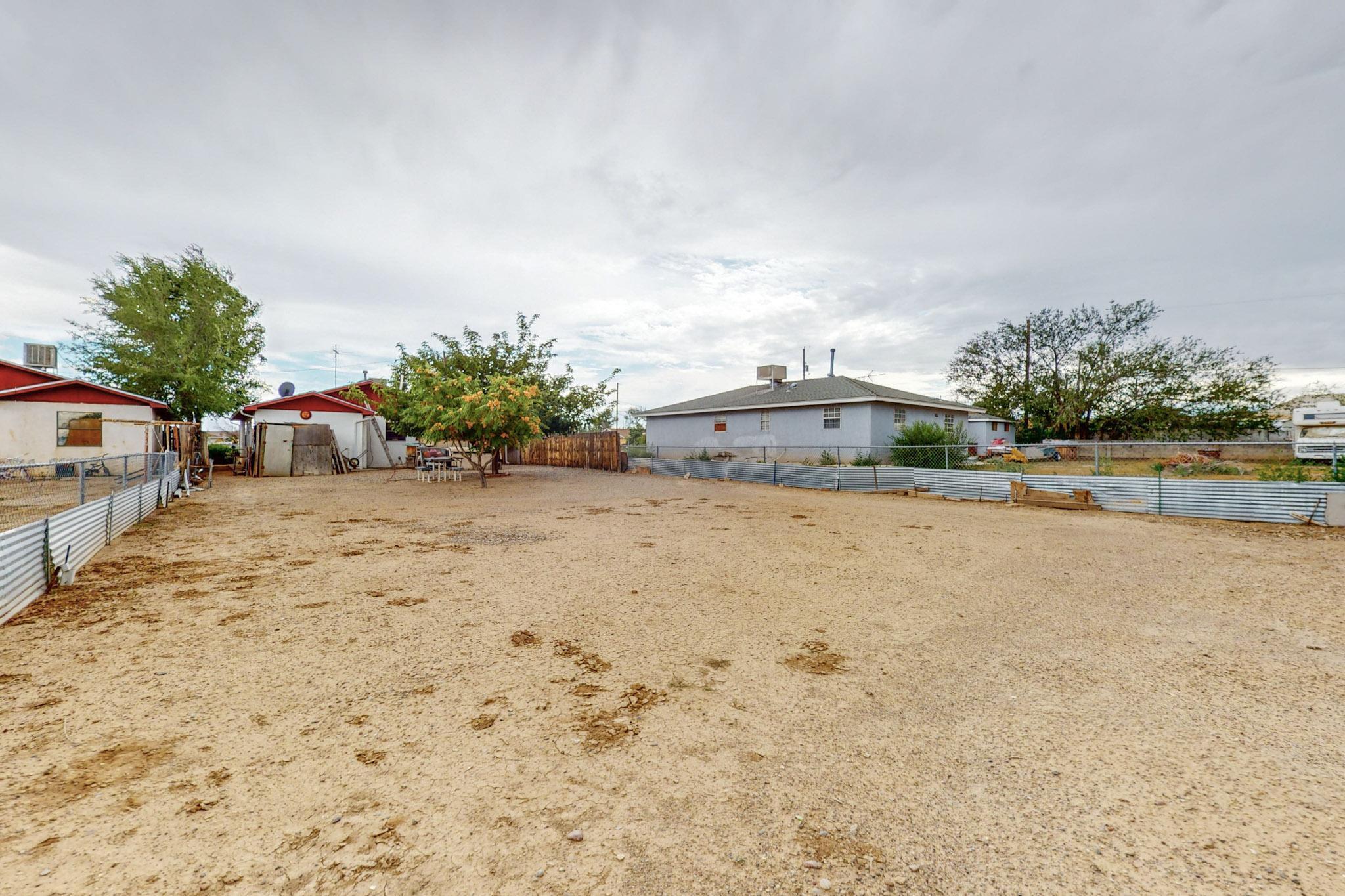 1012 W Chavez Avenue, Belen, New Mexico image 33