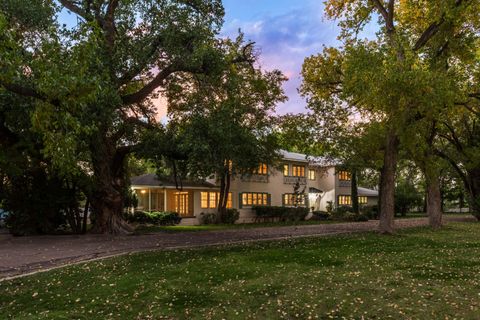 Photo of 4117 Rio Grande Boulevard NW, Albuquerque, NM 87107 (MLS # 1093287) Photo of 4117 Rio Grande Boulevard NW, Albuquerque, NM 87107 (MLS # 1093287)