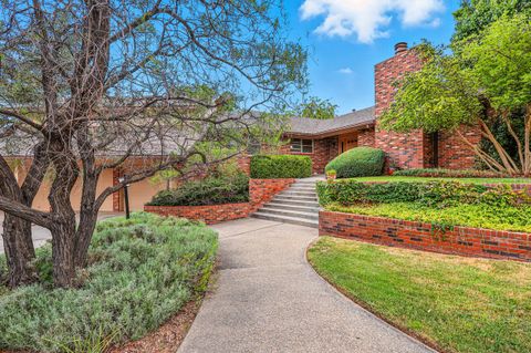Photo of 9801 Greenbrier Road NE, Albuquerque, NM 87111 (MLS # 1100756)