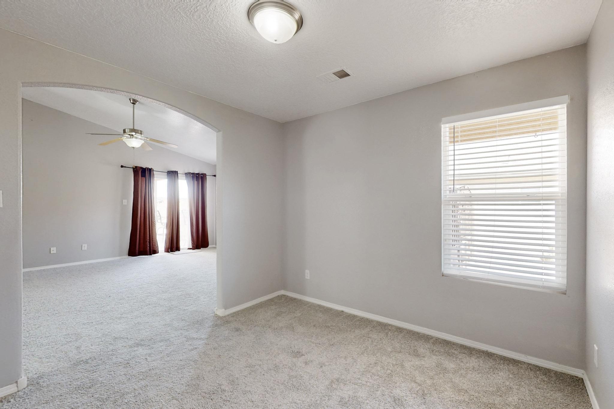 40 Tome Vista Drive, Los Lunas, New Mexico image 5