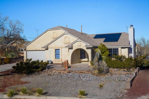 Photo of 4577 Rockaway Loop NE, Rio Rancho, NM 87124 (MLS # 1097033)