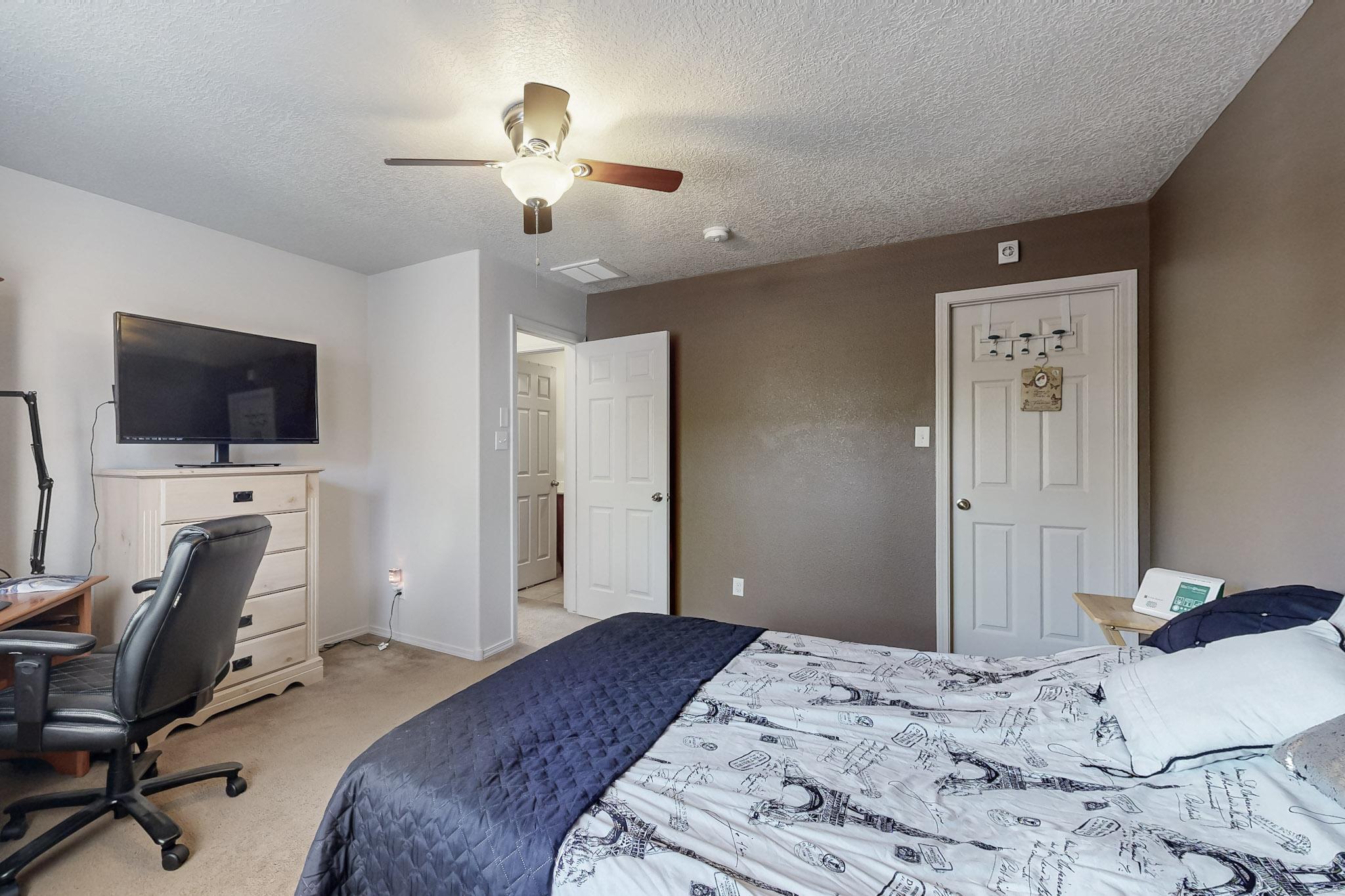 2412 Corvara Drive, Rio Rancho, New Mexico image 27