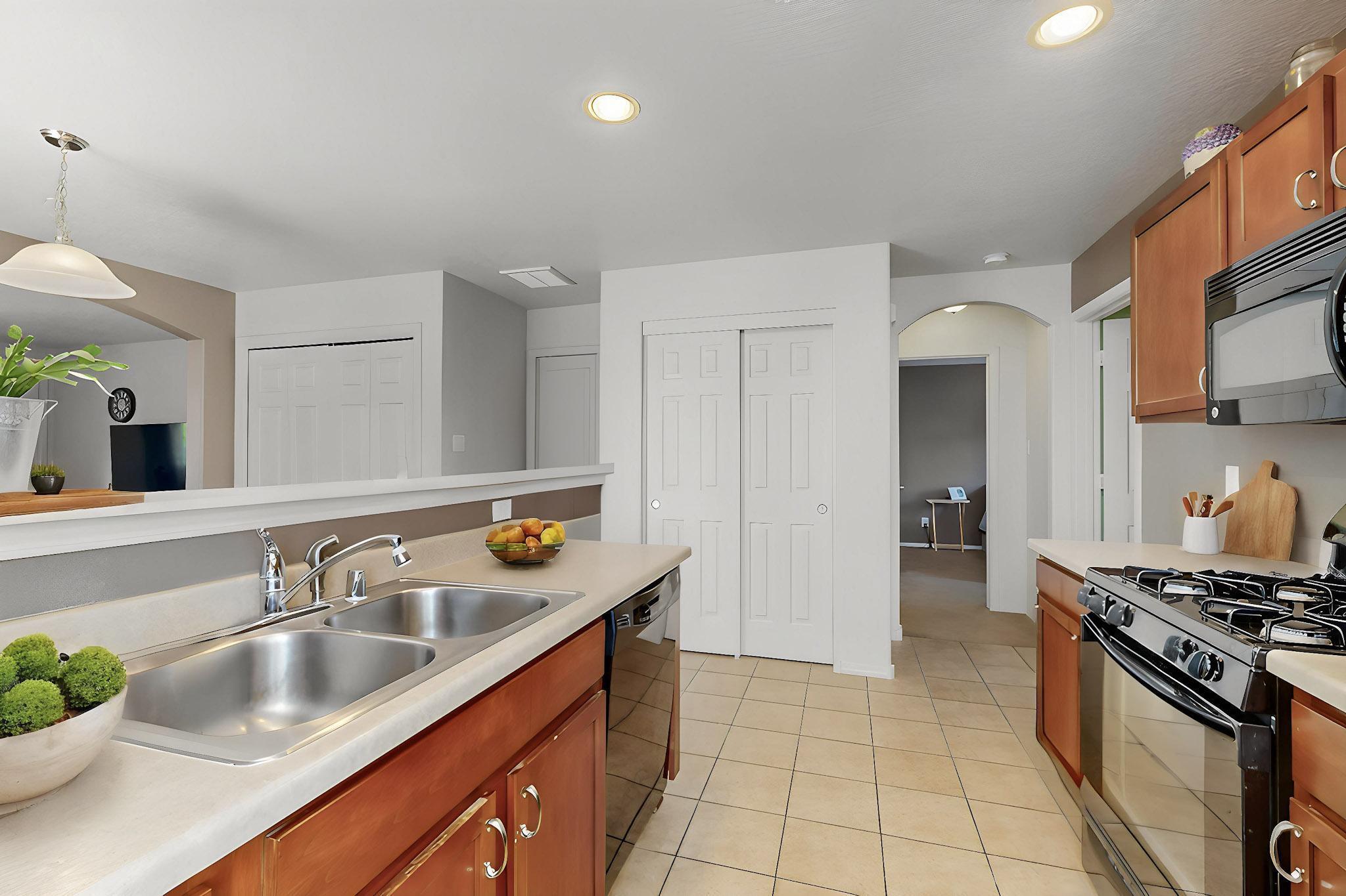 2412 Corvara Drive, Rio Rancho, New Mexico image 12