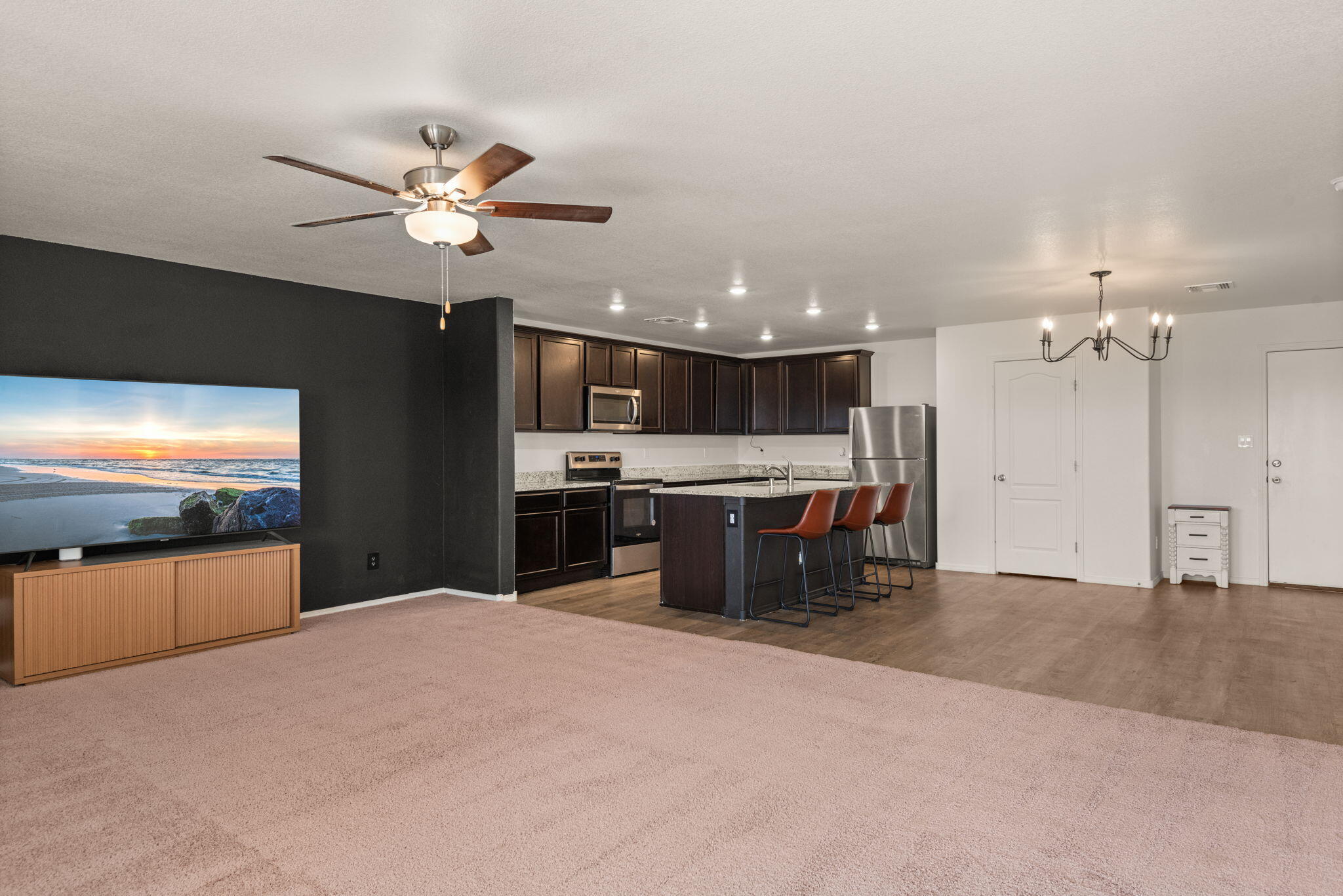 2425 Desi Loop, Belen, New Mexico image 6