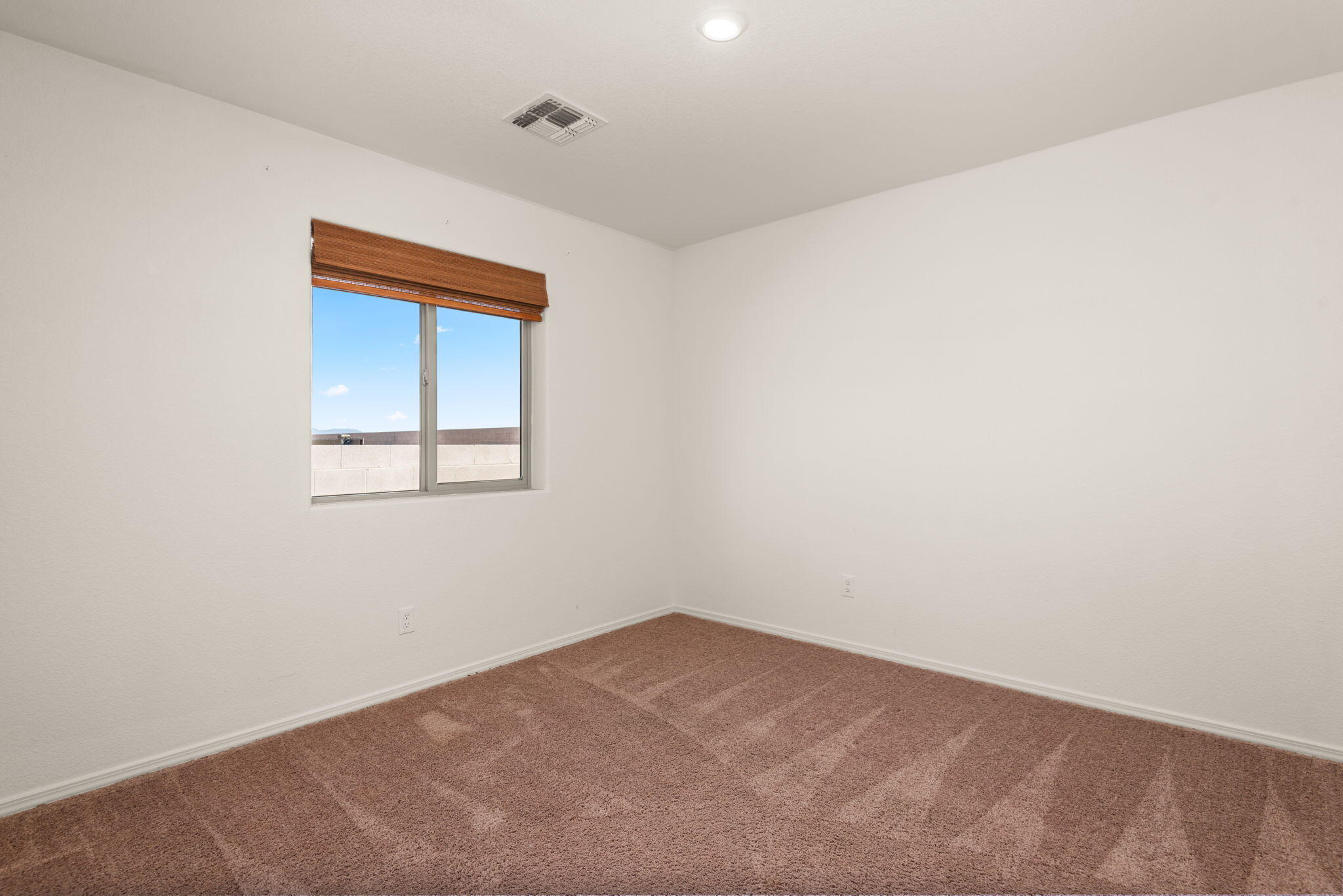 2425 Desi Loop, Belen, New Mexico image 15
