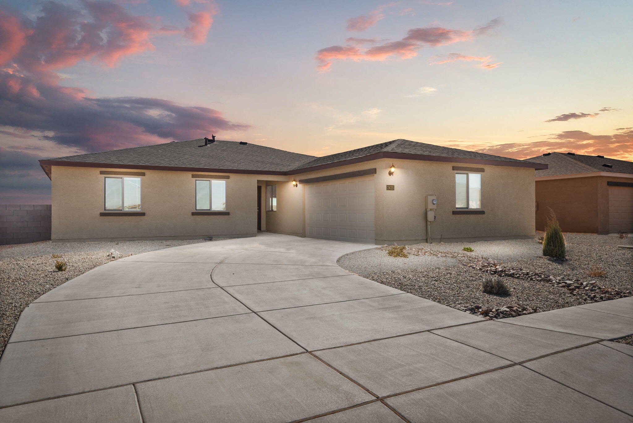 2425 Desi Loop, Belen, New Mexico image 1