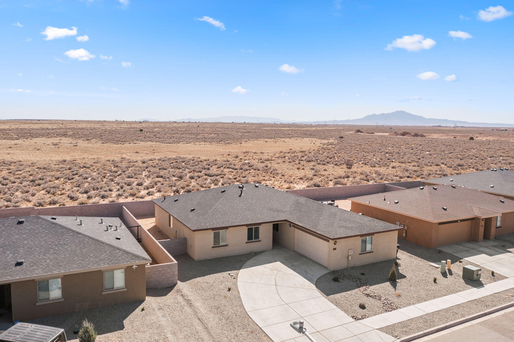 2425 Desi Loop, Belen, New Mexico image 29