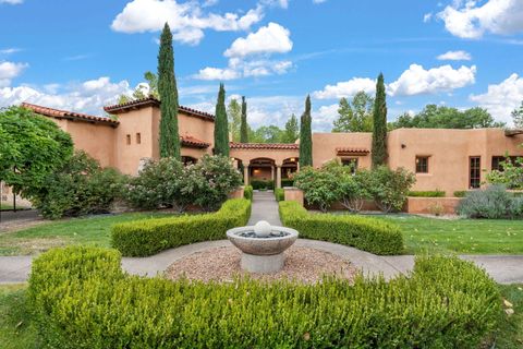 Photo of 5405 EAKES Road NW, Los Ranchos, NM 87107 (MLS # 1089652)
