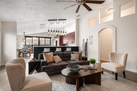 Photo of 10515 Rockcliff Court NW, Albuquerque, NM 87114 (MLS # 1107006)