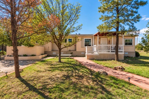 56 PARK RD, EDGEWOOD, NM 87015 - Image d3c50fe4eeeca2ff9faaee03900a99ec/3527393907