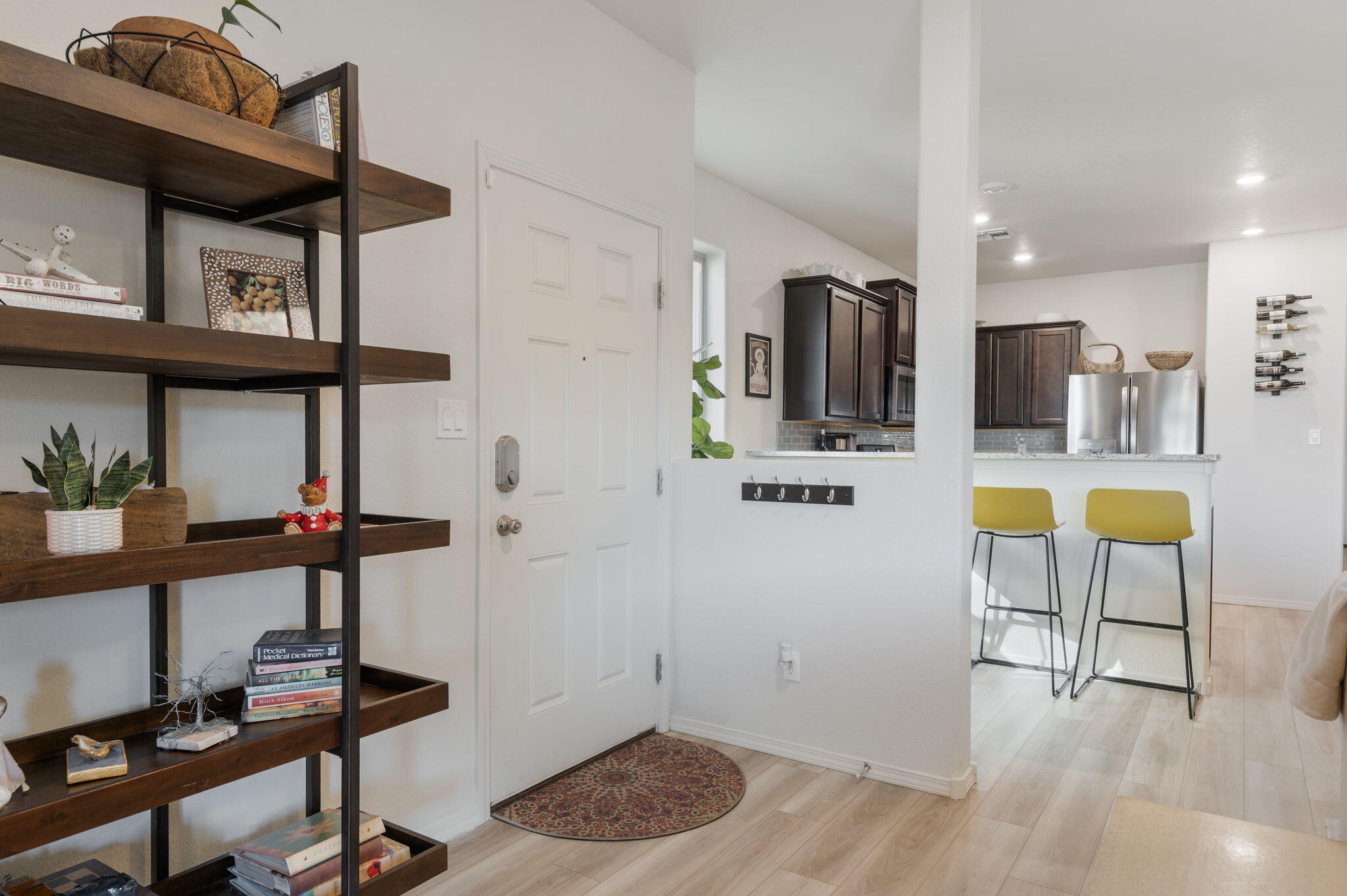 1616 Domino Drive SE