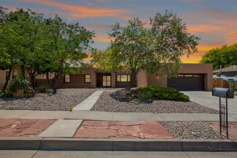 Photo of 5617 Cometa Court NE, Albuquerque, NM 87111 (MLS # 1108986)
