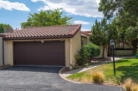 Townhouse For Sale - 4441 Deborah Lane<br/> Bernalillo County, Albuquerque, NM 87111