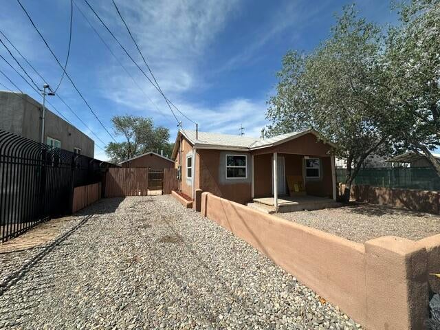 120 Veranda Road NW