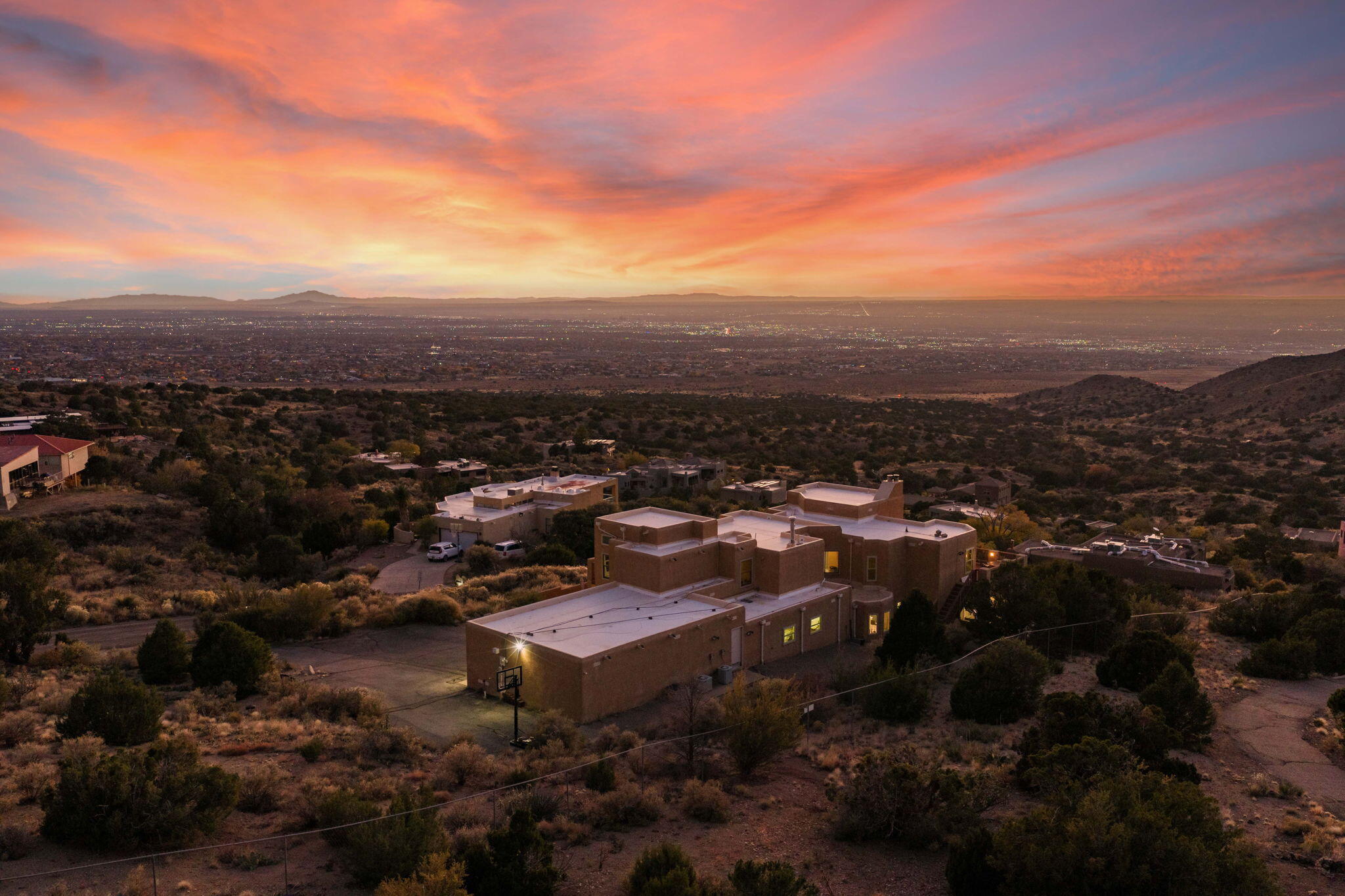 18 Tierra Monte Street NE